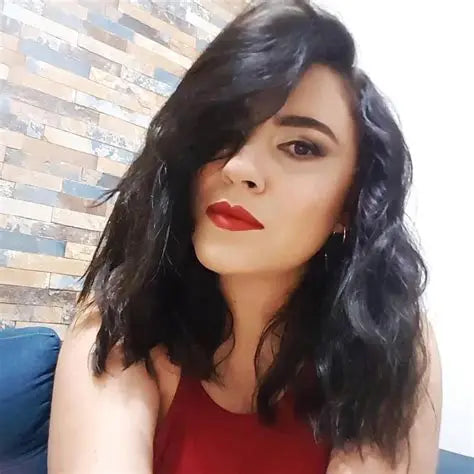 <em>Ana Maria. L</em>